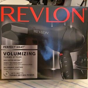 Revlon Volumizing Hair Dryer